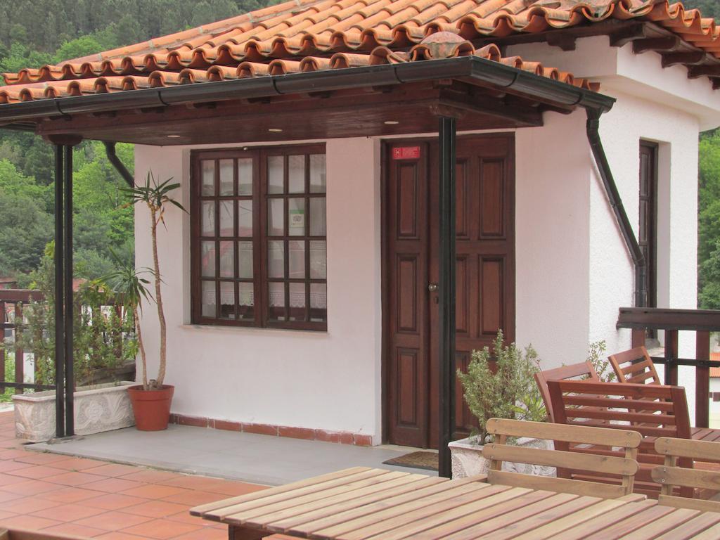Hostel Ger\u00EAs Porto Exterior foto